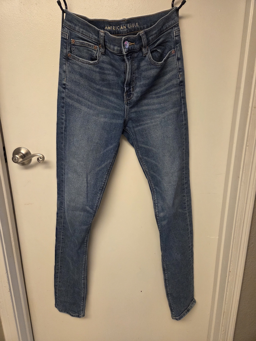 American Eagle Outfitters Medium Wash 90's Skinny Jeans